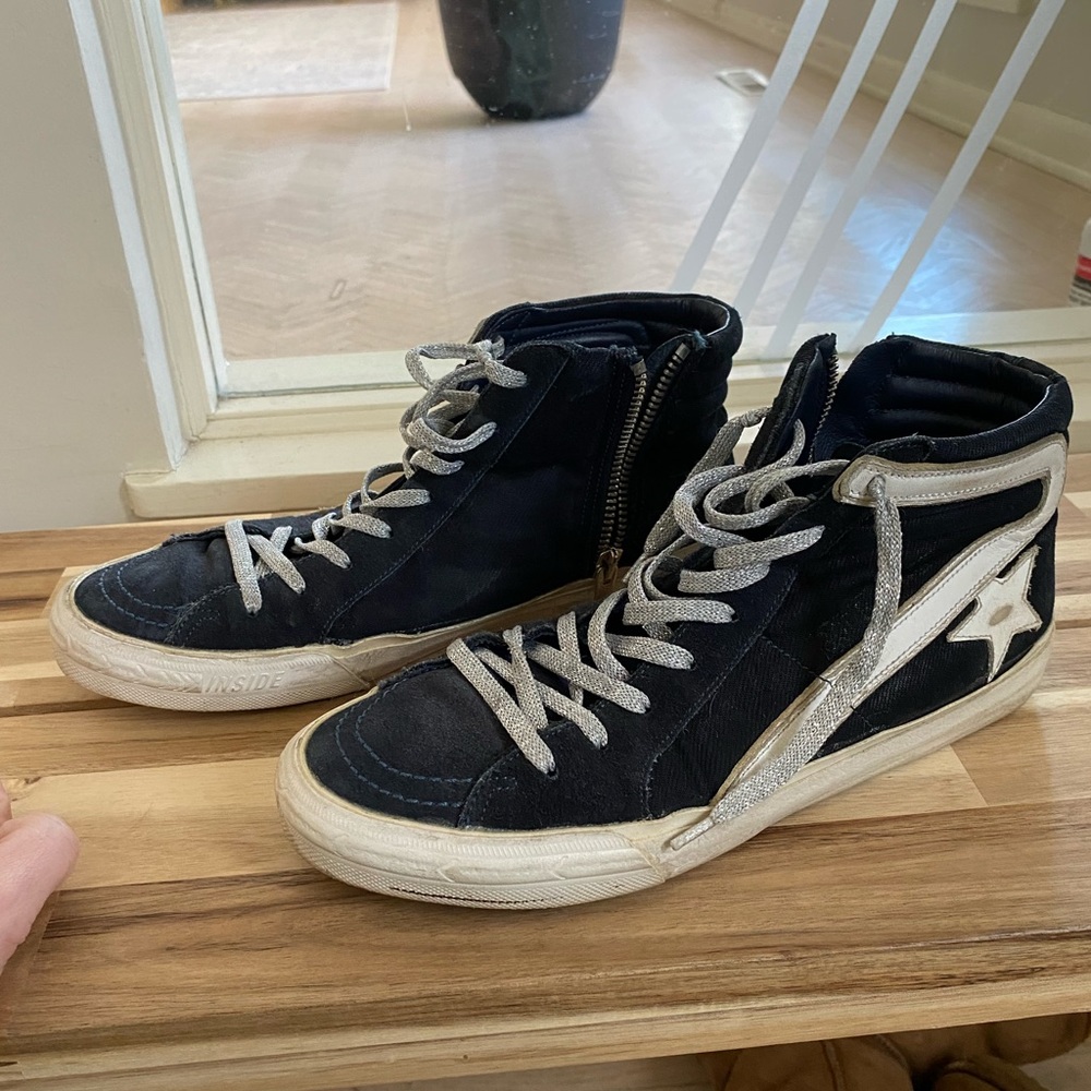 Blue suede golden goose mid stars